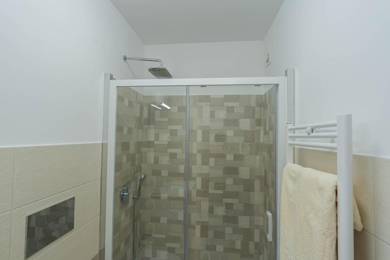 Raganzino Apartment Pozzallo - New Building ภายนอก รูปภาพ