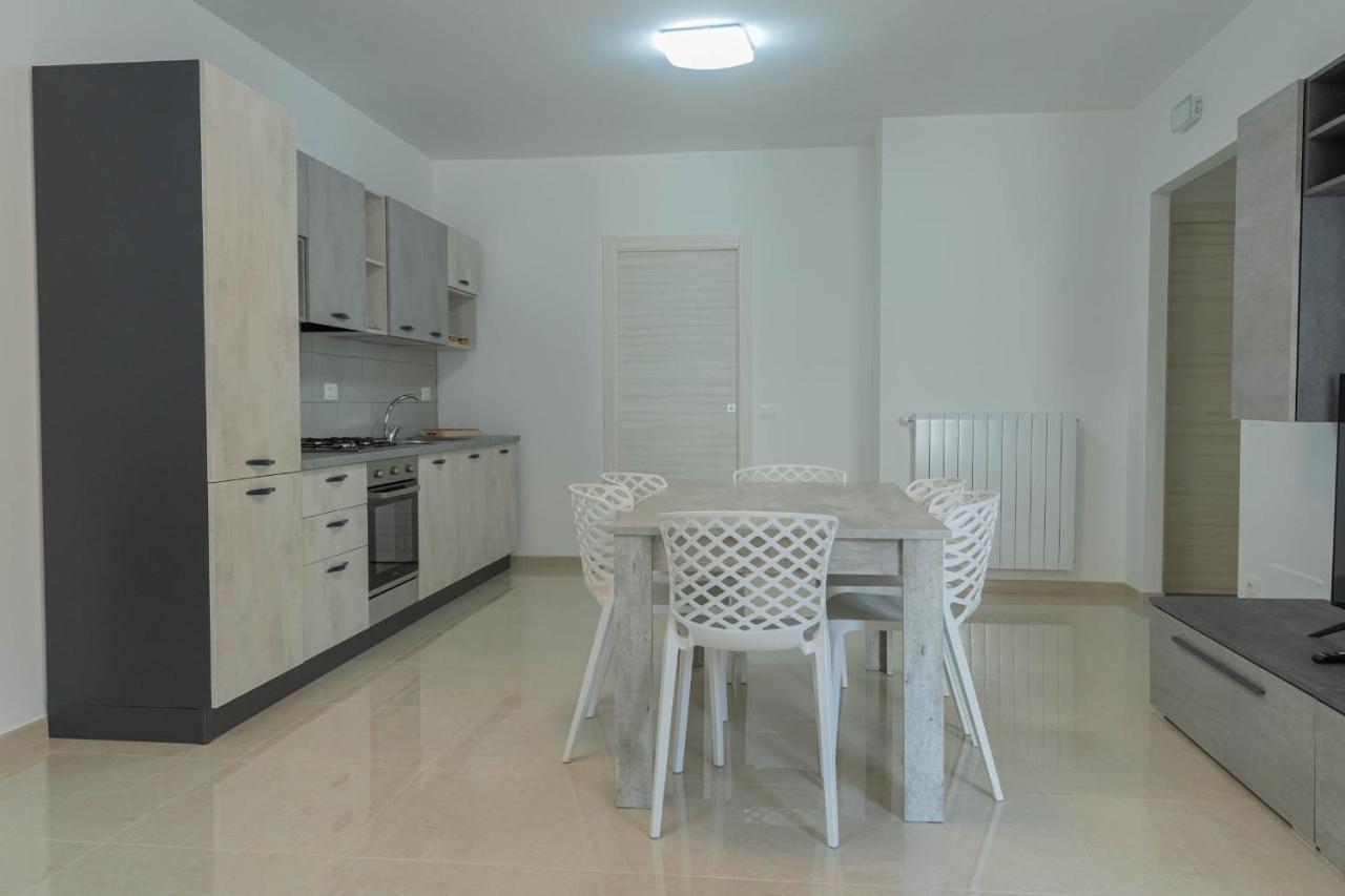 Raganzino Apartment Pozzallo - New Building ภายนอก รูปภาพ