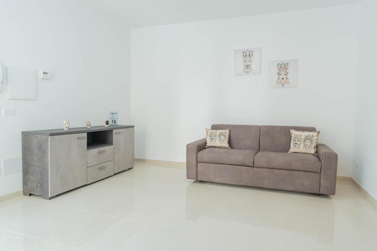 Raganzino Apartment Pozzallo - New Building ภายนอก รูปภาพ