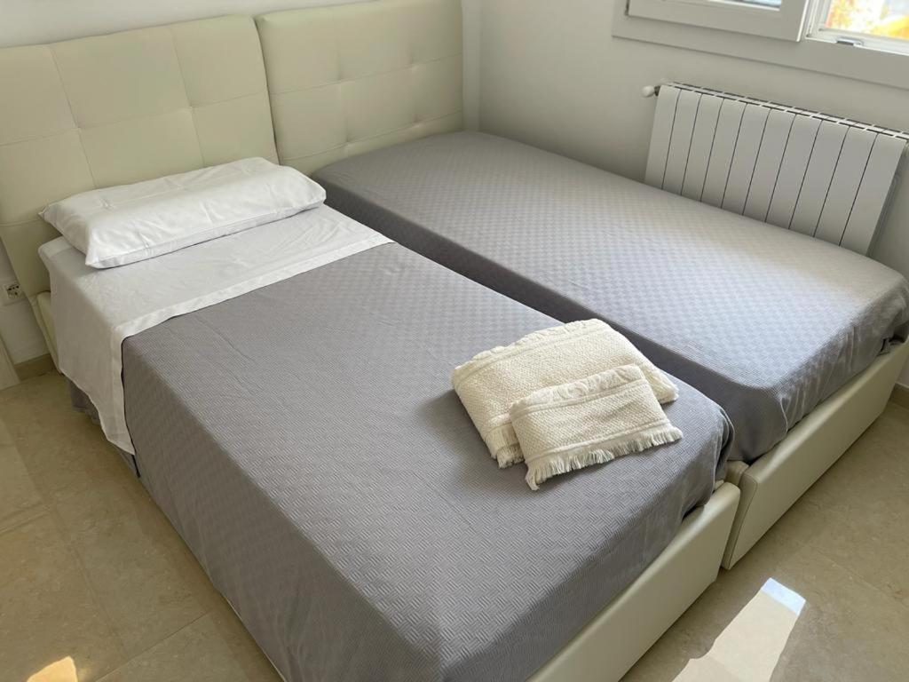 Raganzino Apartment Pozzallo - New Building ภายนอก รูปภาพ