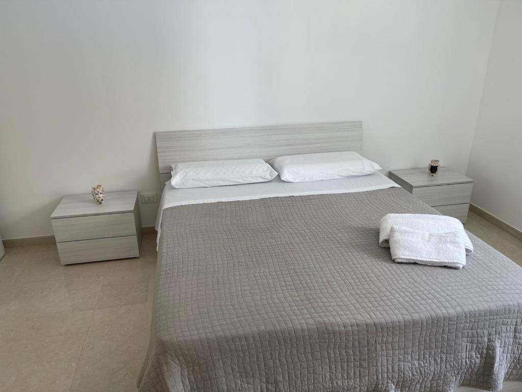 Raganzino Apartment Pozzallo - New Building ภายนอก รูปภาพ